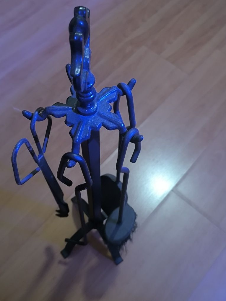 Utensílios de lareira