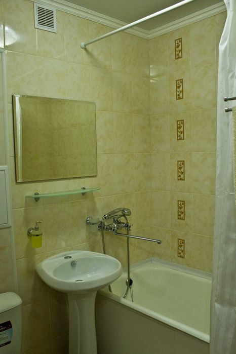 Рядом с 95 и парком (теплый пол) отчетные документы.