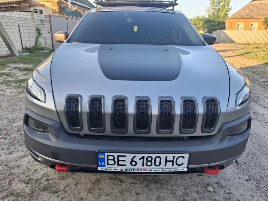 Jeep cherokee  продам
