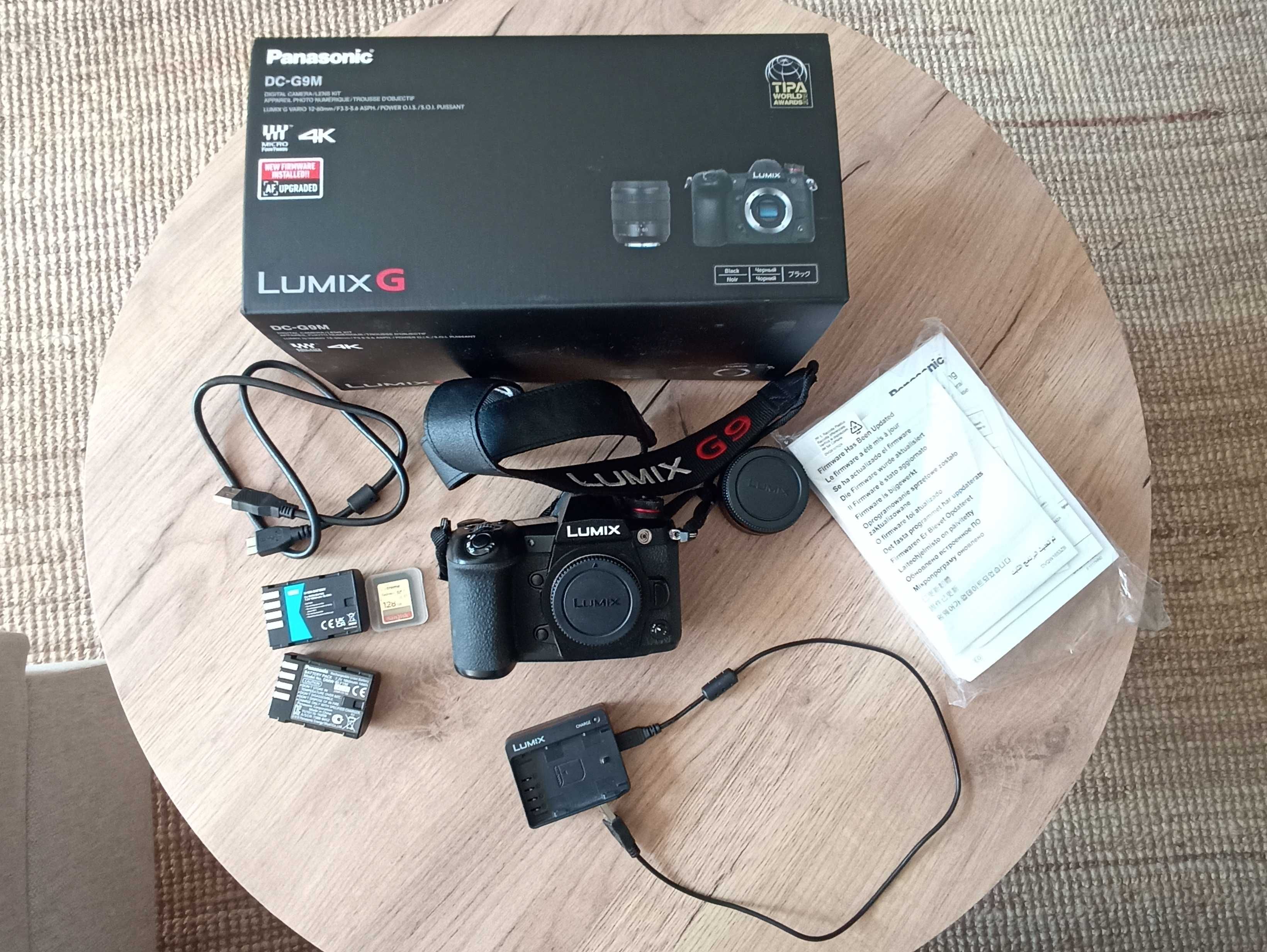 body Panasonic Lumix G9 + obiektyw Panasonic Lumix 12-32