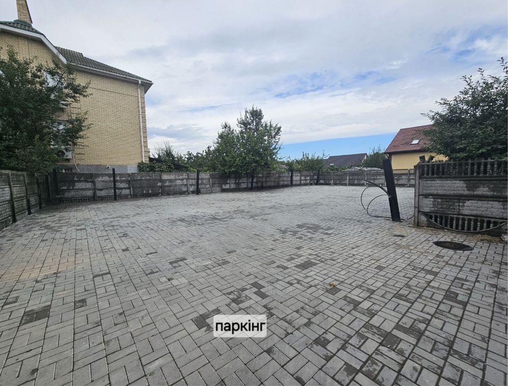 Продам 56 кв.м Нову 2-Кімнатну Квартиру, площа 700-річчя