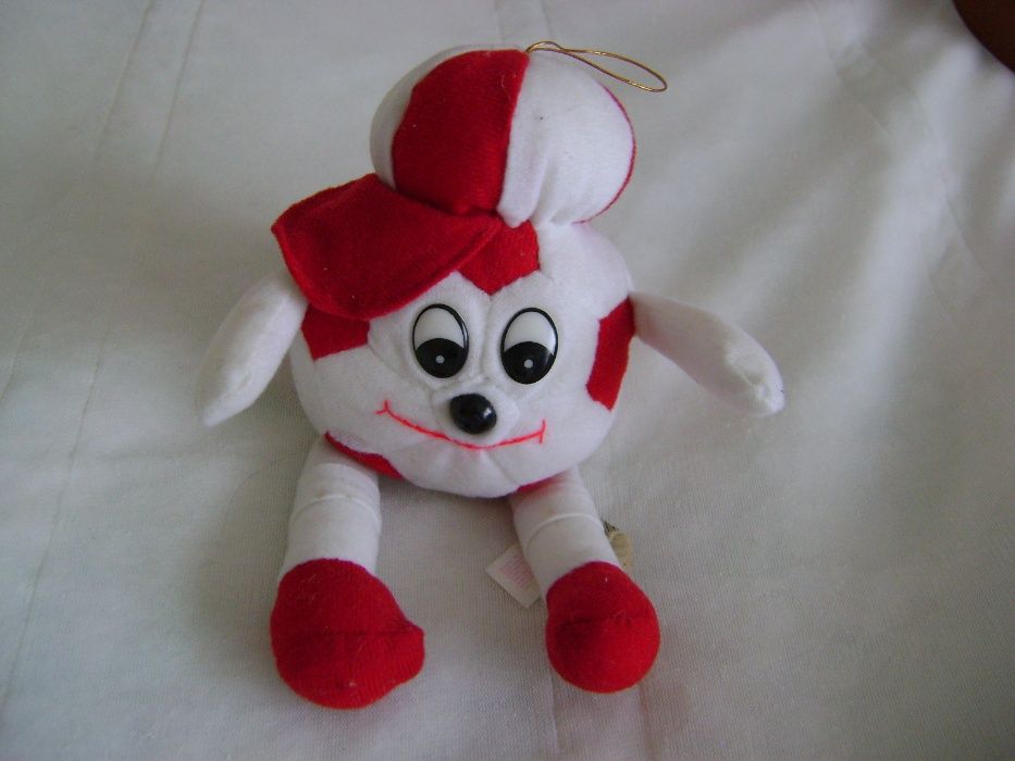 vários peluches -