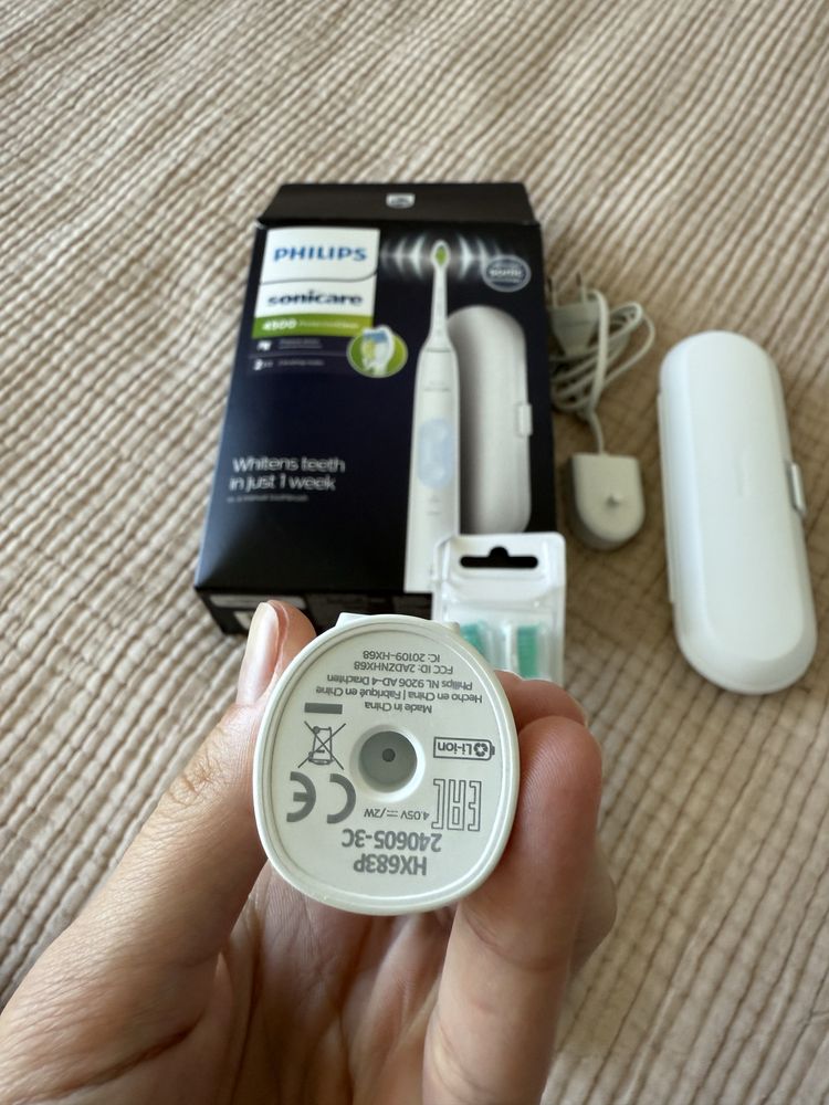 Зубна електрична щітка Philips sonicare Protective Clean 2 HX6839/28