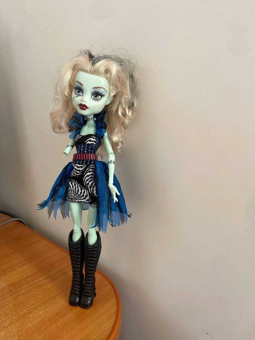 Лялька Monster High "Монстро-цирк" Френкі