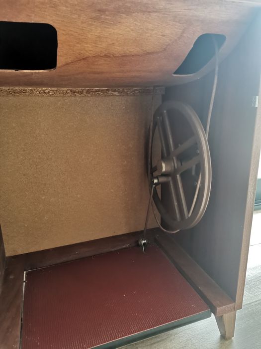 Máquina de costura antiga