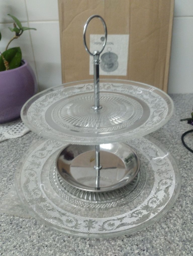 Fruteira Nova em vidro com duas repartição