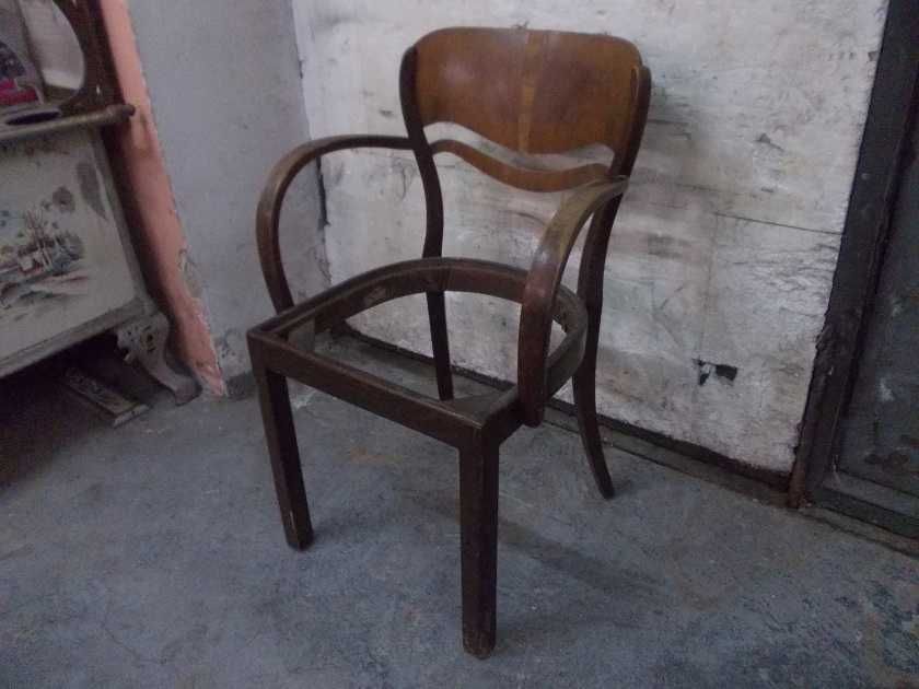 Przedwojenne krzesło z podłokietnikami THONET oryginał