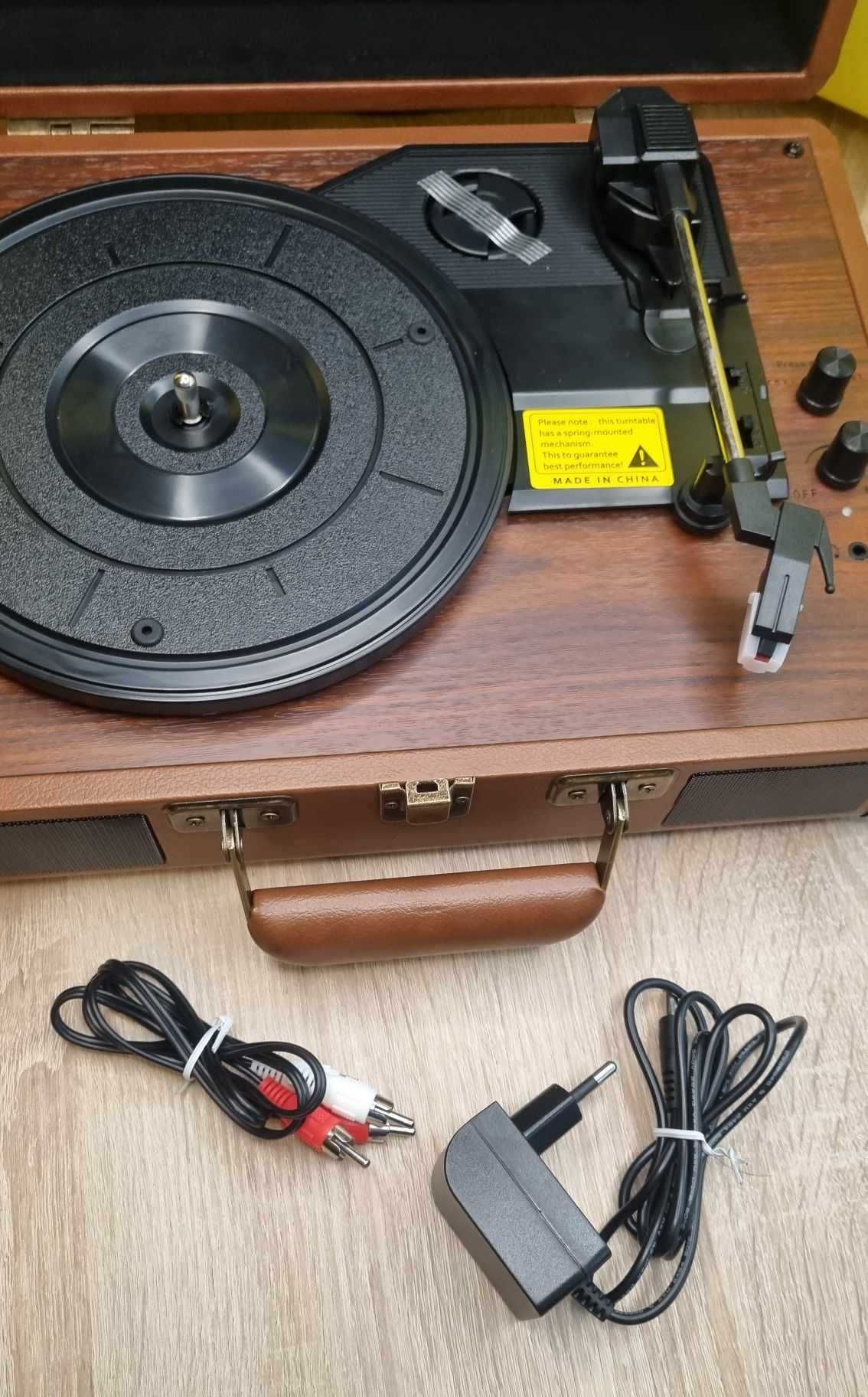 Przenośny gramofon bluetooth USB AUX jack na słuchawki