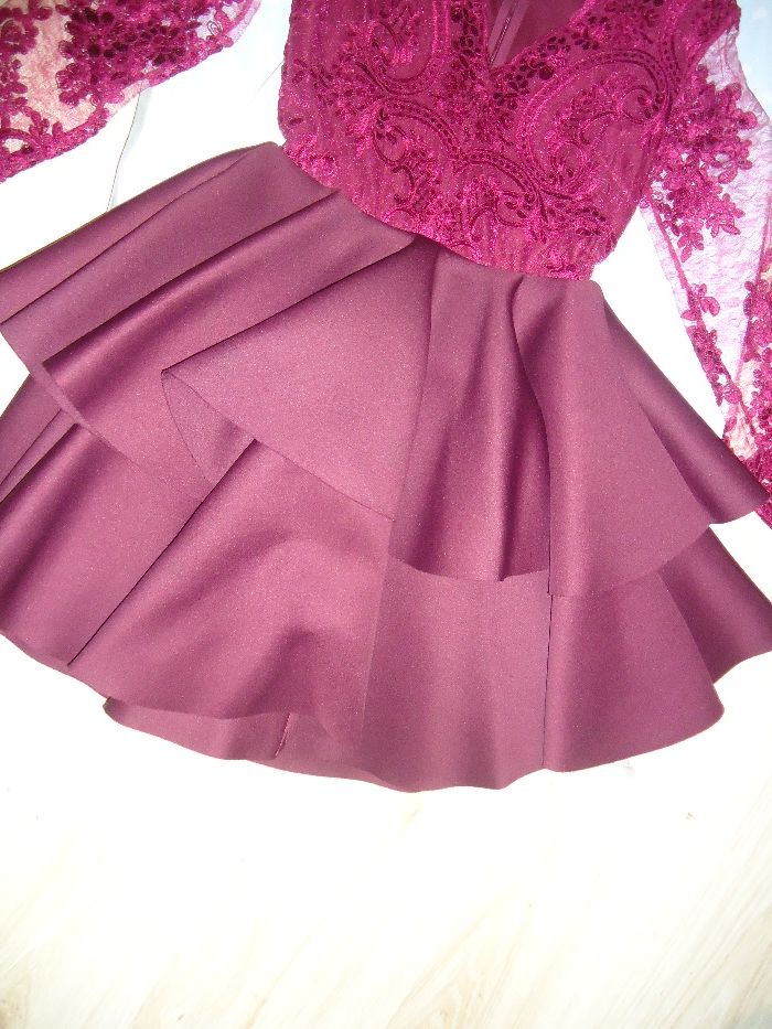 Sukienka EMO roz 34-XS