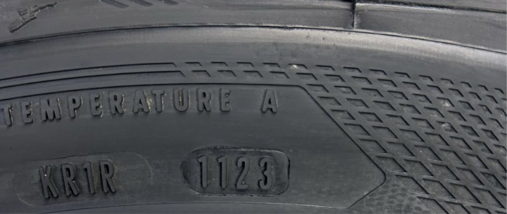 245/40r19 Goodyear Eagle F1 Super Sport 98Y XL