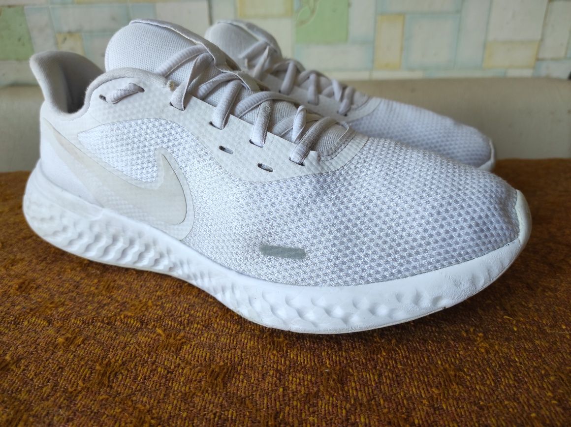 Кроссовки "NIKE REVOLUTION 2",100 %оригинал, р. 43
