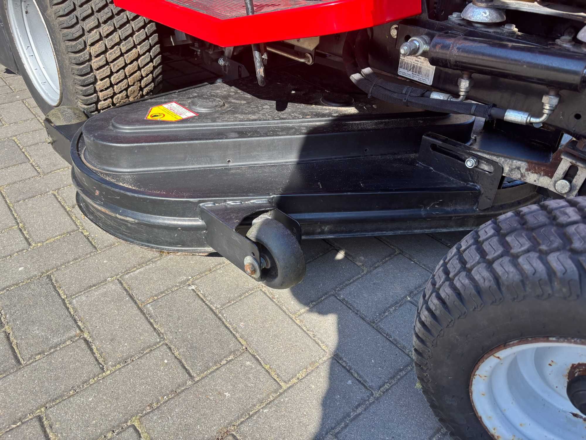 Kosiarka traktorek Countax A230D największy (3 cylindrowy diesel)