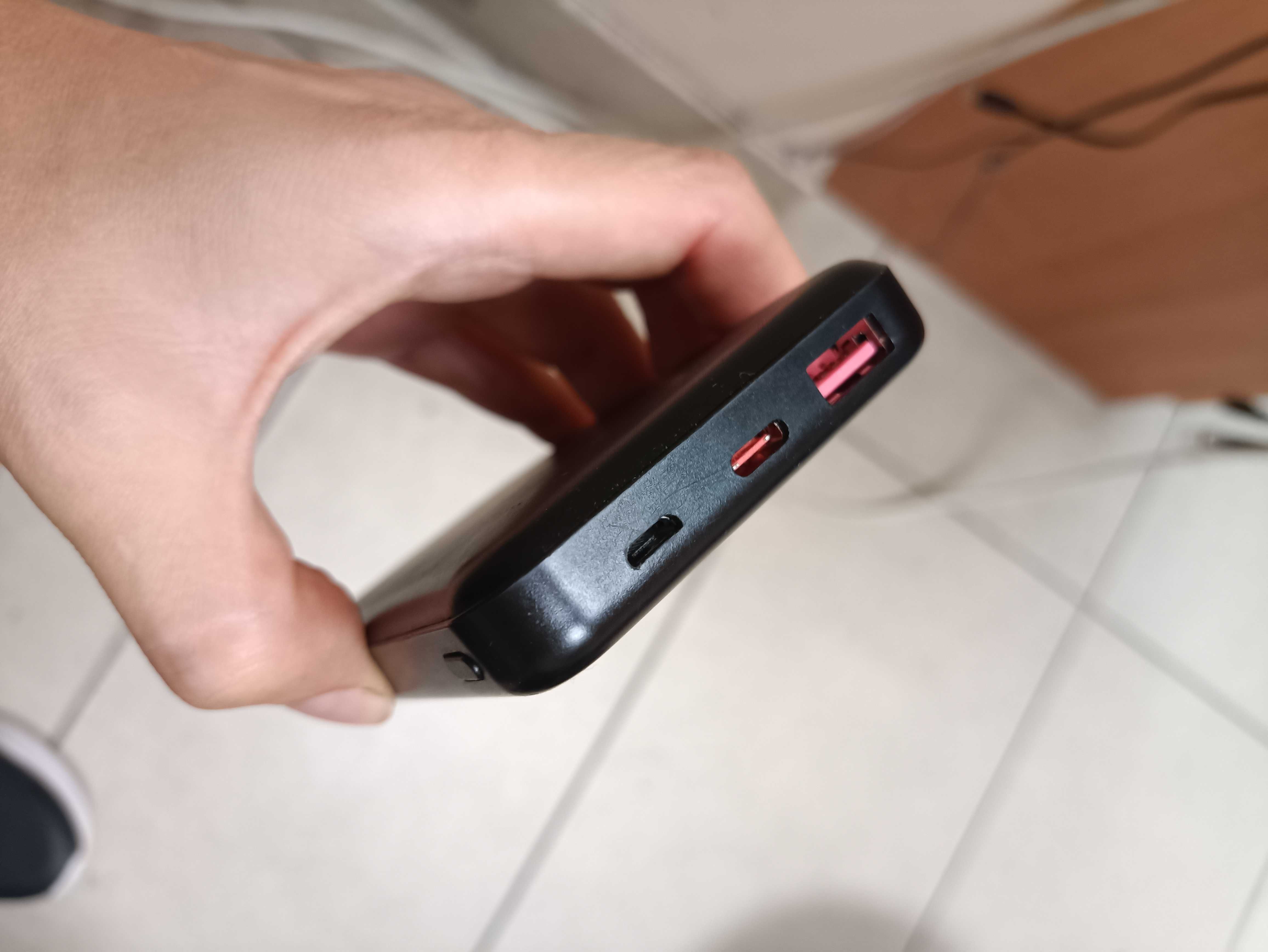 Павербанк PowerBank MAKE 20W 10000 mAh. Рабочий