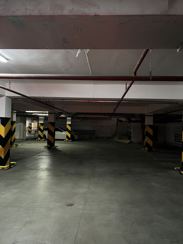Собственник продам место в подземном паркинге ЖК Ультра