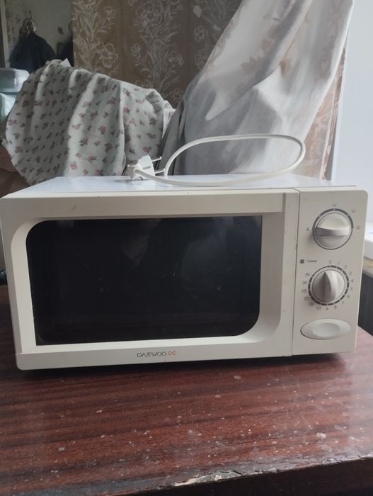 Микроволновка на запчасти