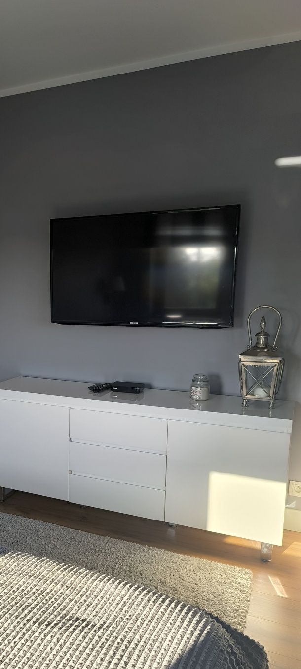 Komoda biała stan bdb 165 cm