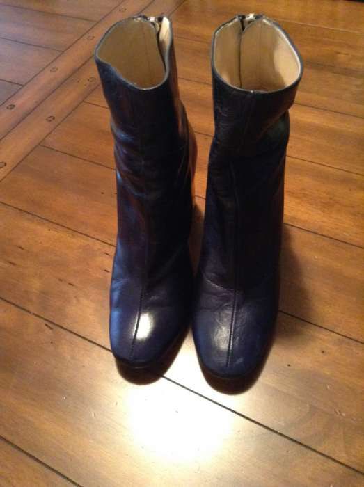 Botins azuis escuros -coleção outono/inverno -2015 Zara - 45€ + portes