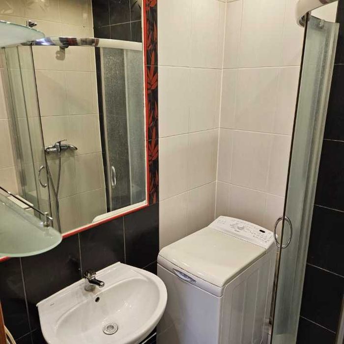 Wynajmę mieszkanie, 2 pokoje,2 piętro z windą,ul wyzwolenia,V osiedle.