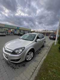 Оренда авто OPEL ASTRA 2013 рік, газ