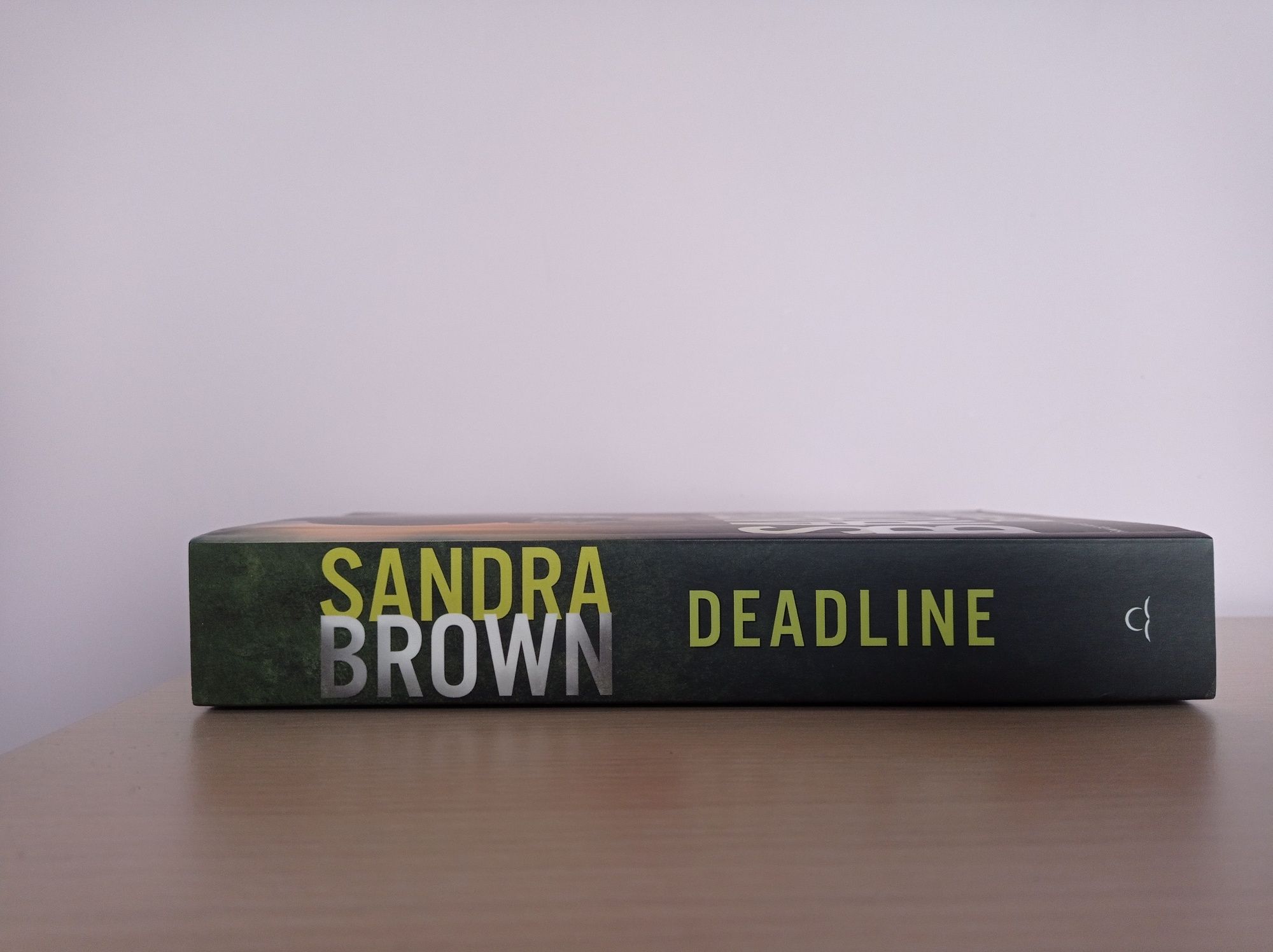 Deadline Sandra Brown wyd. Świat książki