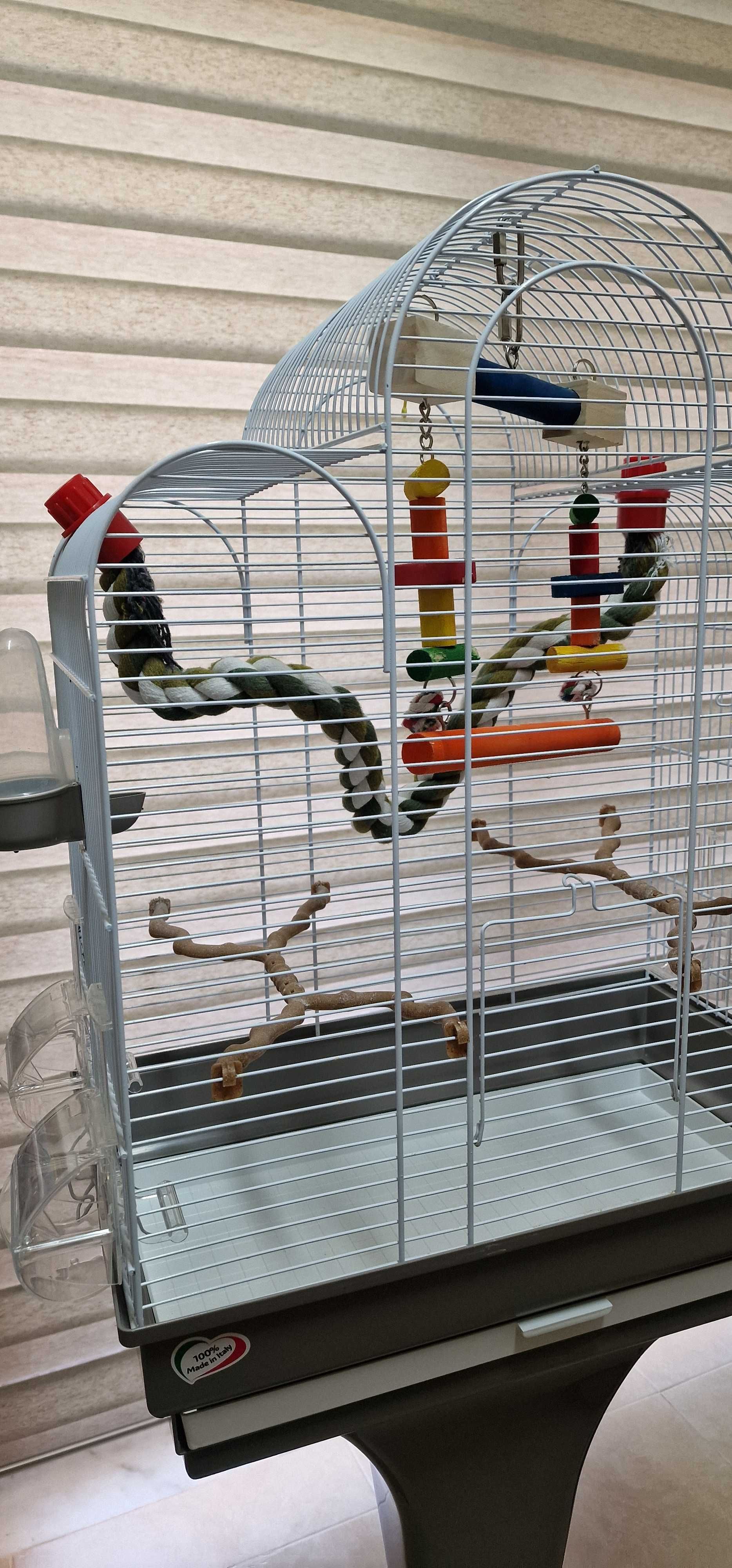 Gaiola grande com pé