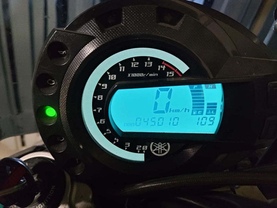 Yamaha FZ6 Yamaha FZ6N Leo Vince