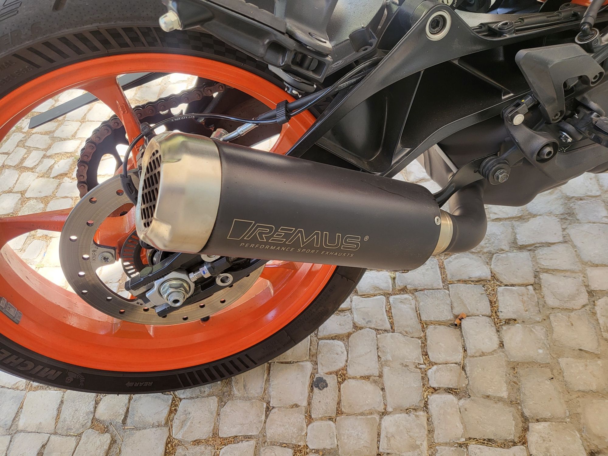 Vendo ktm 390 como nova