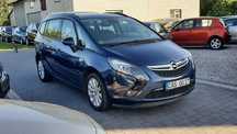 Opel Zafira Grzana kierownica Czujniki parkowania Bagażnik rowerowy z tyłu