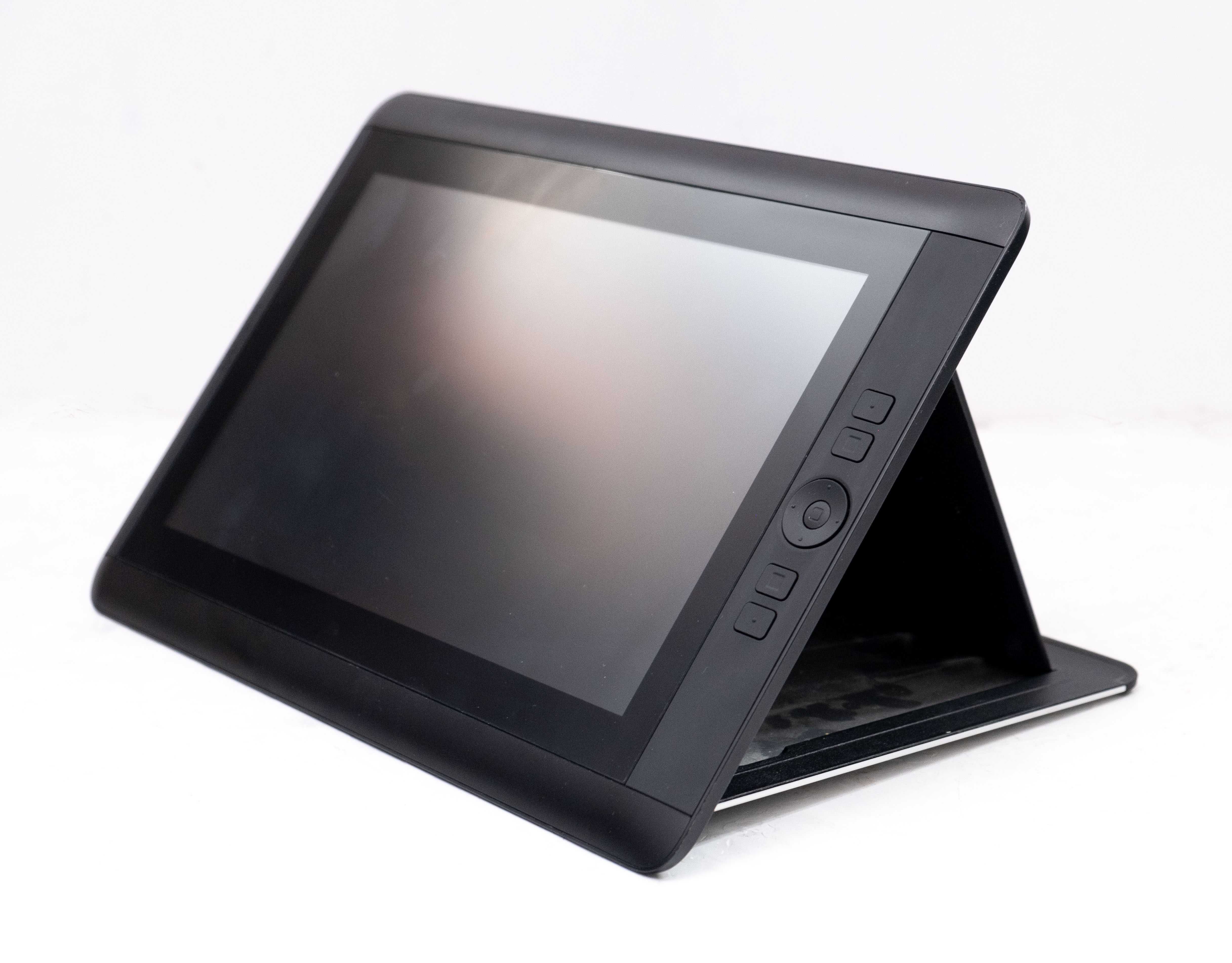 Графічний планшет монітор Wacom Cintiq 13HD (DTK-1300)