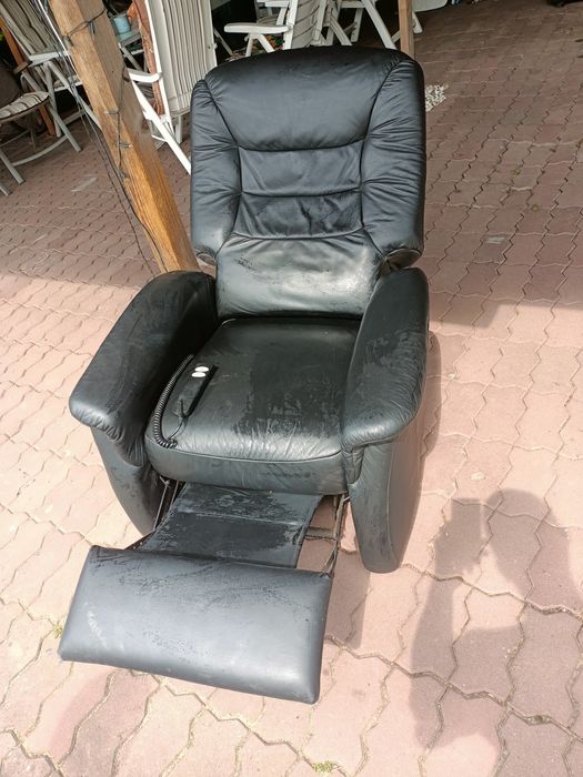 Fotel elektryczny leniwiec rozkładany skórzany skóra