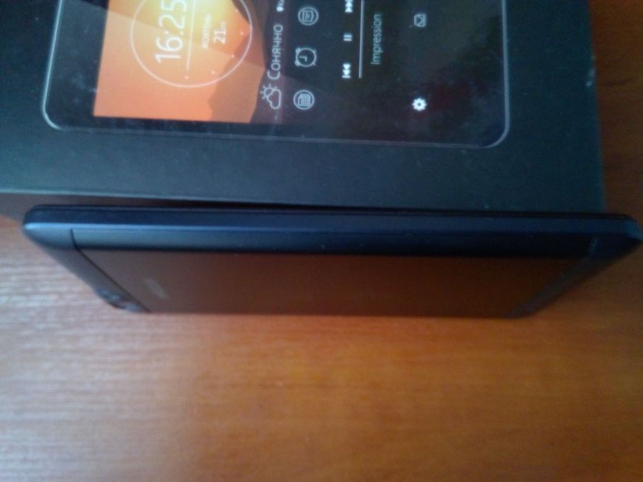 Смартфон Impression ImSmart С551 2/16Gb