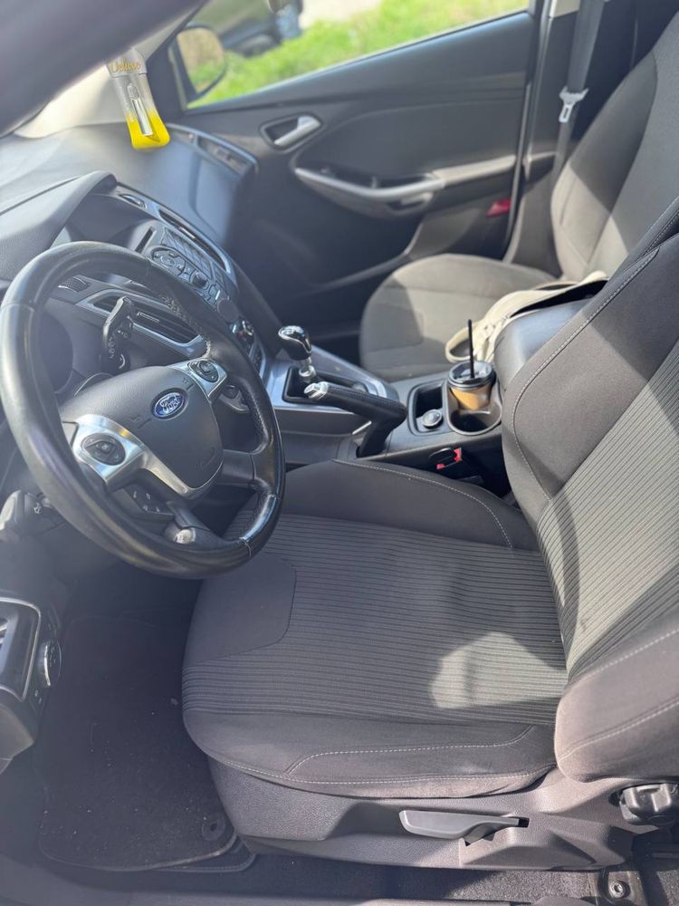 Оренда авто Ford focus 1.6 дизель 2013 року 600 гр