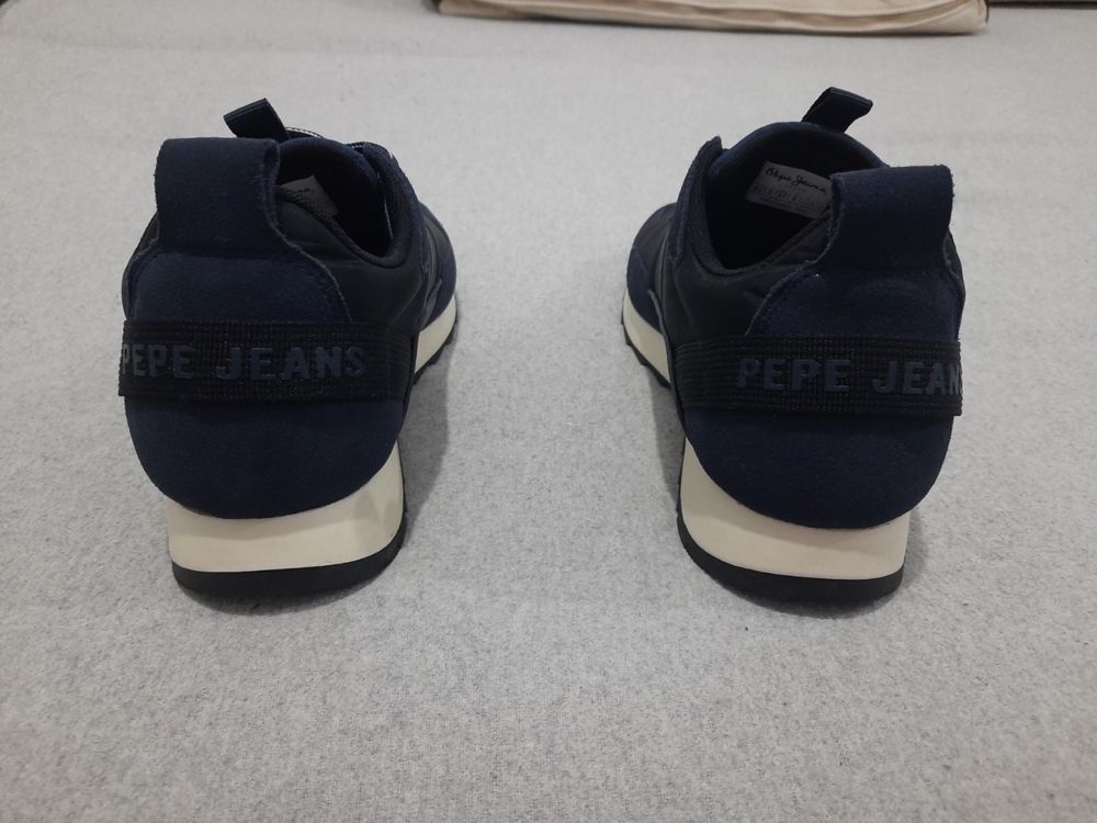 Pepe jeans кроссовки 42р. Оригинал новые.