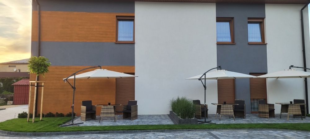 Pokoje z łazienkami 2-3 osobowe, od 65zł, duży monitorowany parking