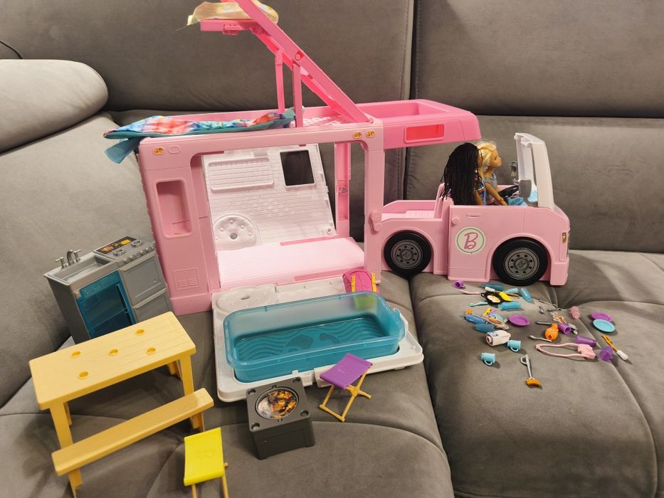 Zestaw Barbie Kamper
