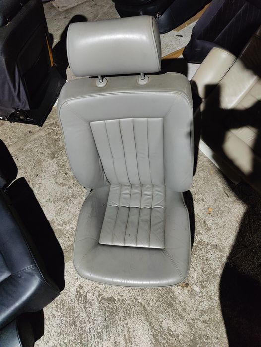 Audi A8 D2 fotel pasażera pełna elektryka