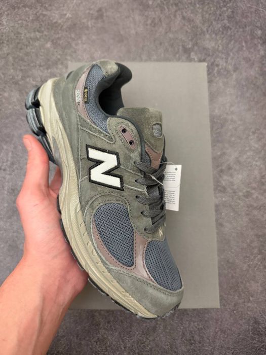 New Balance 2002r Gore-Tex Grey