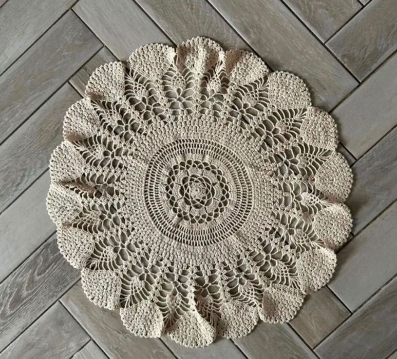 Serweta szydełko - falbanka śr.75