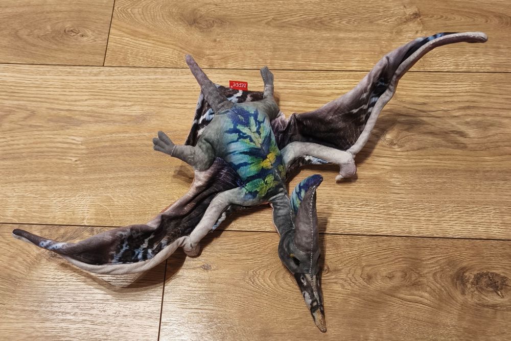 Dinozaur pterodaktyl stan jak nowy