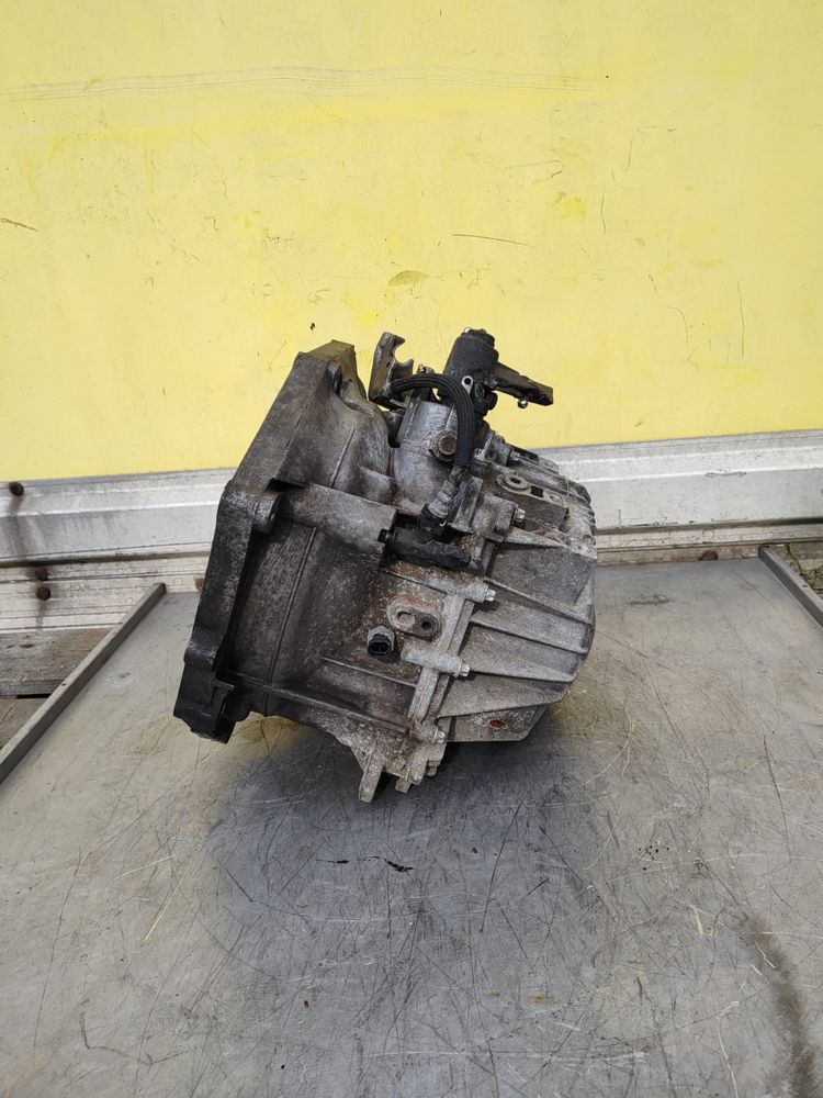Skrzynia Biegów Opel Vectra C Astra H Zafira 1.9 CDTI M32