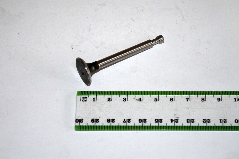 Клапан впускной, выпускной GX120 GX160 GX200 GX390 160F 168F 188F