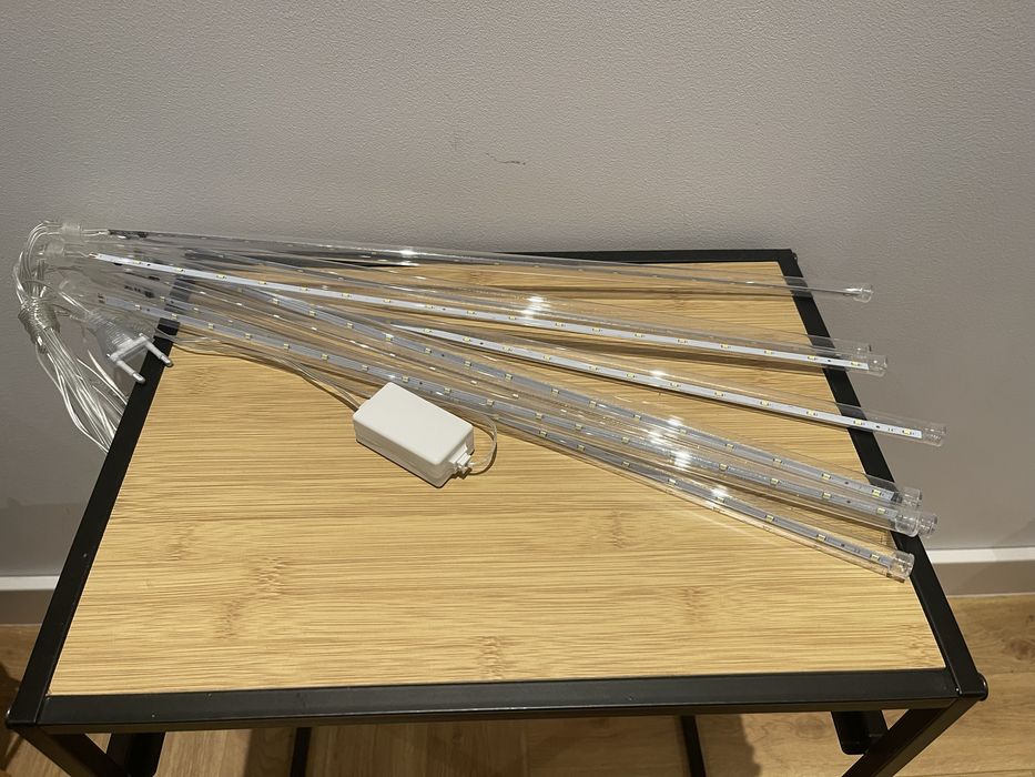 Lampki świąteczne zewnętrzne sople kurtyna meteory 288 LED 50cm białe