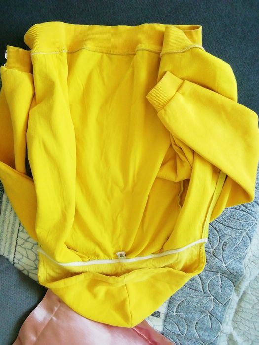 Толстовка миньон дуже гарна 7-10лет