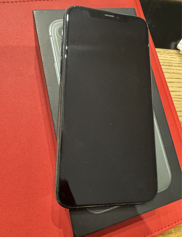 Iphone 11 pro Midnight Green