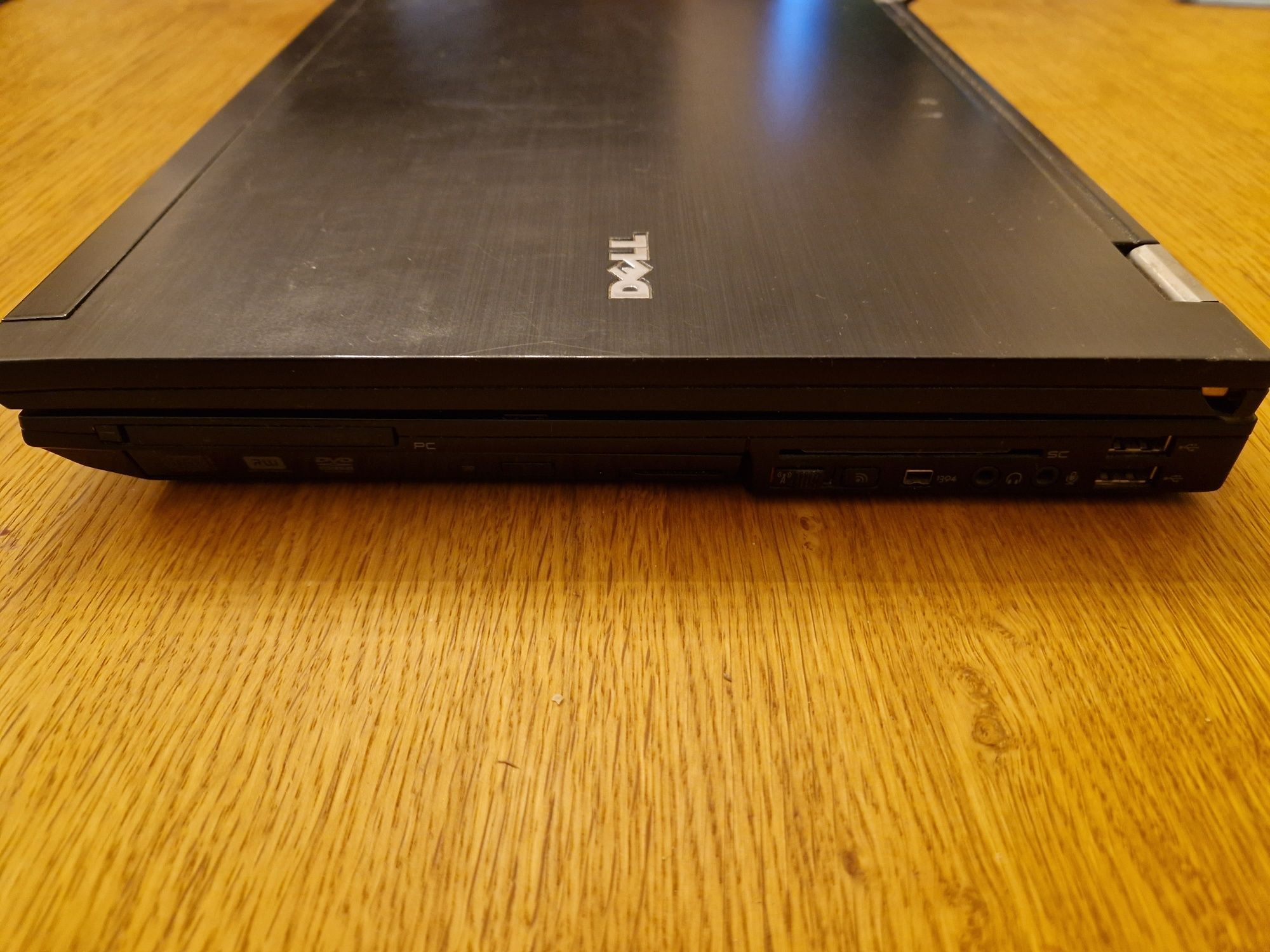 Laptop Notebook komputer Dell latitude e6500