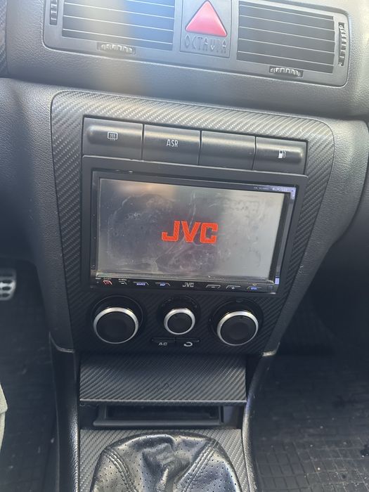 Продам 2DIN магнитоллу JVC