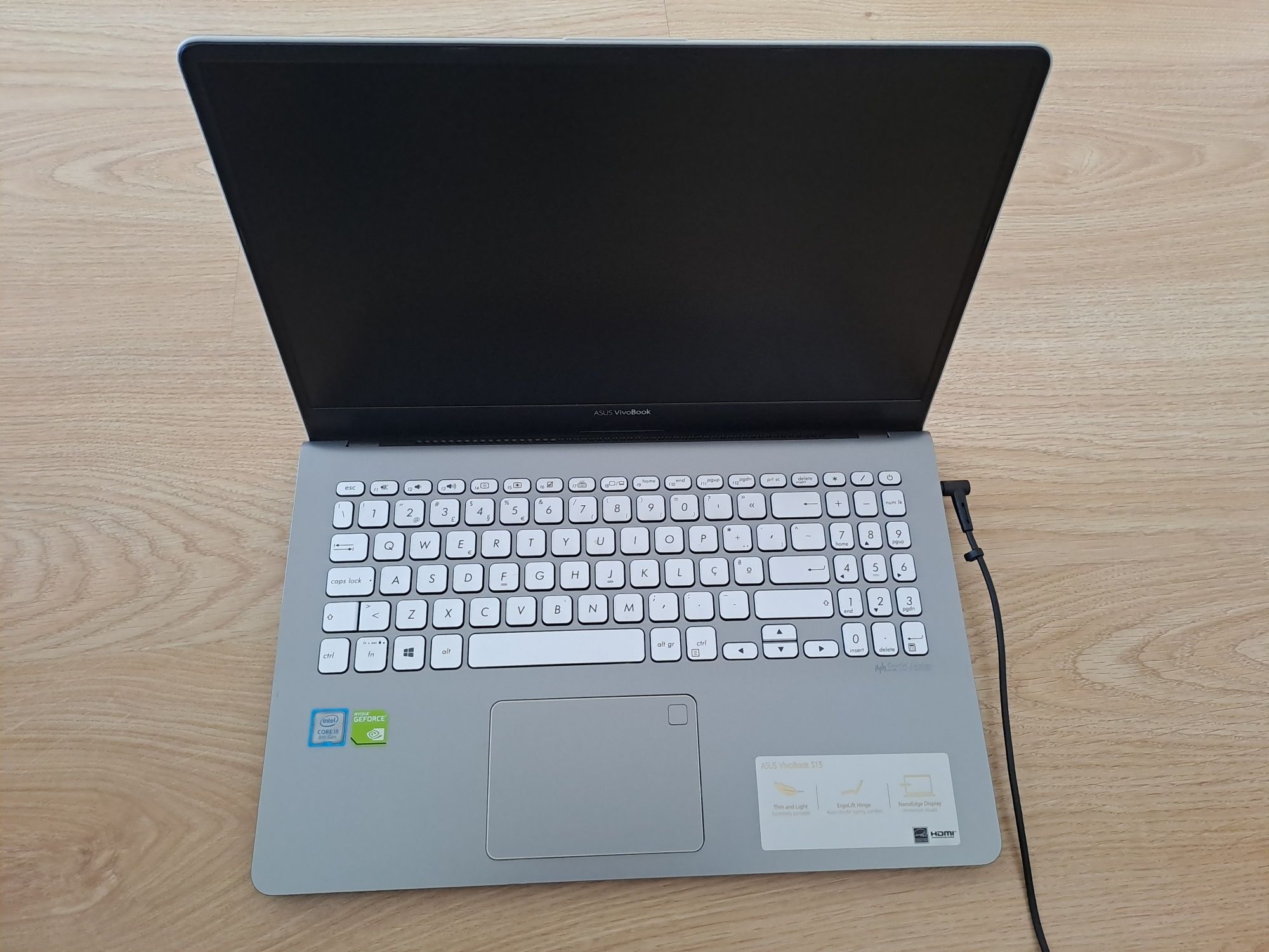 Portátil Asus VivoBook