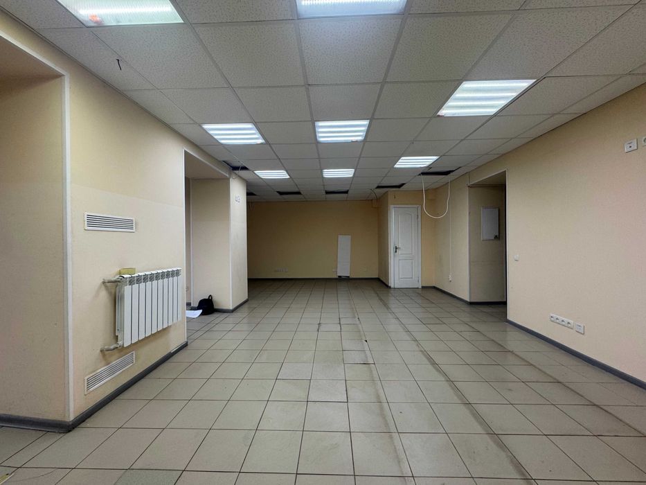 Сдам в аренду нежилое  помещение по адресу г. Харьков, пр.Гагарина,176