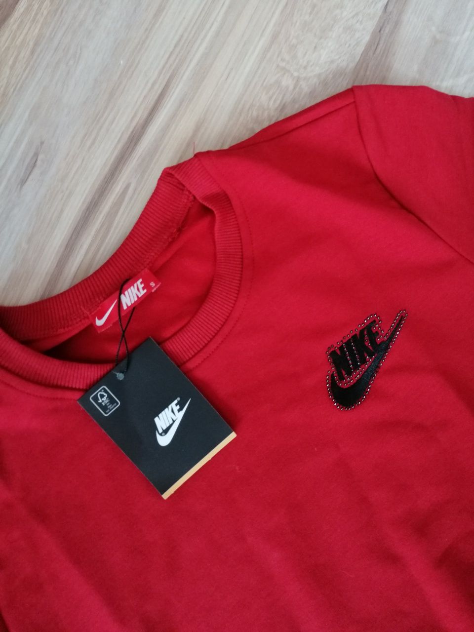 Nowa czerwona bluza Nike S