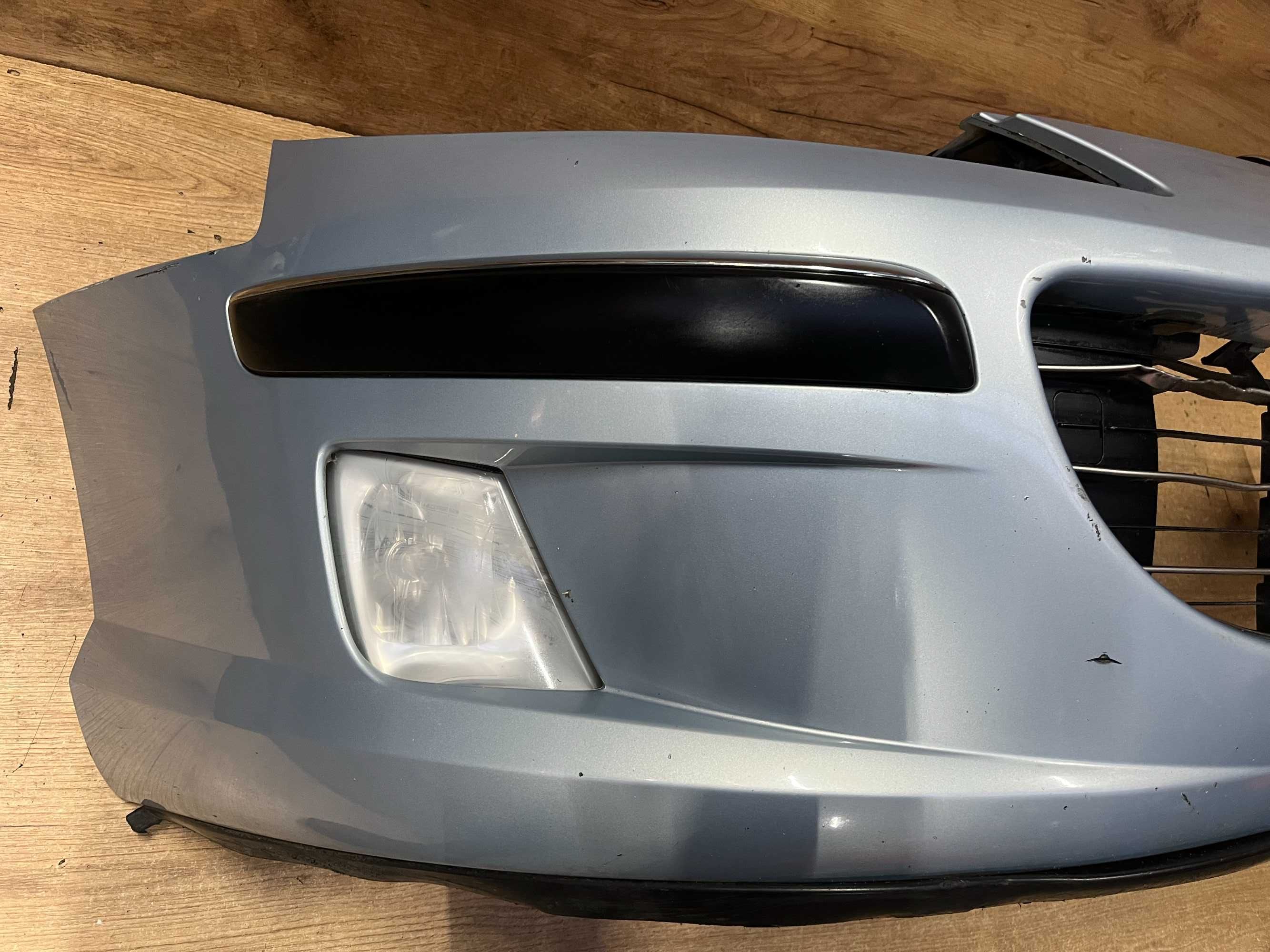 Zderzak przedni Peugeot 407 kolor eylc